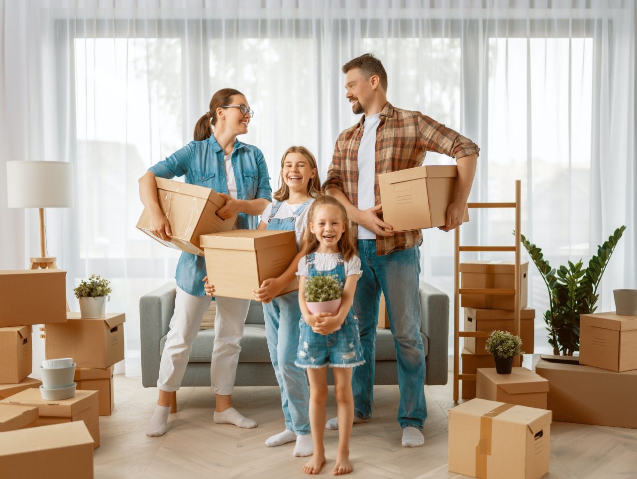 Packers and Movers in Canada - Packers and Movers - Moving Services - Logistics Solutions - Residential moving services in Canada - Office relocation services in Canada , Vehicle transportation solutions - AVM Movers