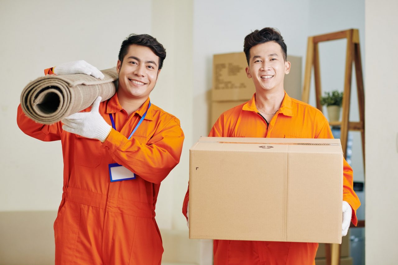 Packers and Movers in Canada - Packers and Movers - Moving Services - Logistics Solutions - Residential moving services in Canada - Office relocation services in Canada , Vehicle transportation solutions - AVM Movers